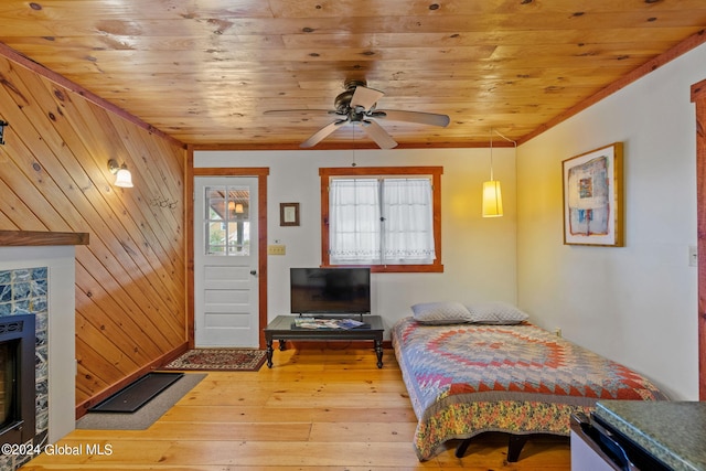 bedroom featuring wooden ceiling, ceiling fan, and hardwood / wood-style floors