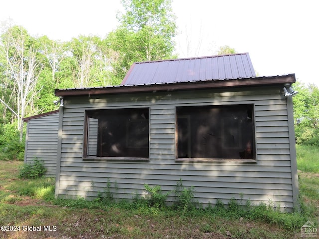 view of side of home