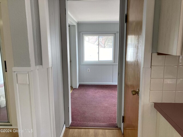 22 Lexington Ave, Gloversville, NY 12078 - hall with ornamental molding and carpet