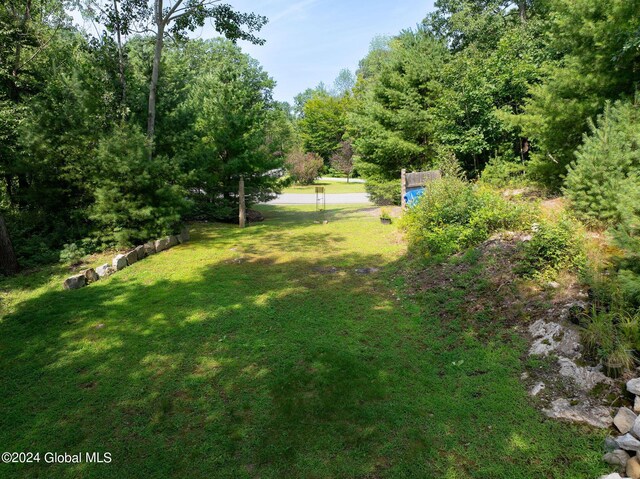 20 Copperfield Rd, Greenfield, NY 12833
