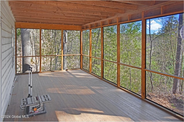 view of unfurnished sunroom