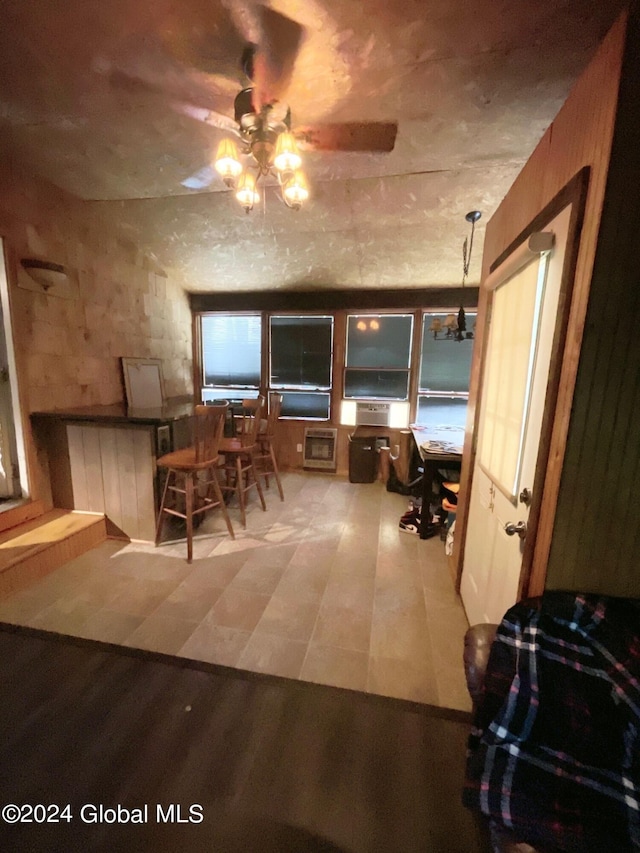 dining room with ceiling fan