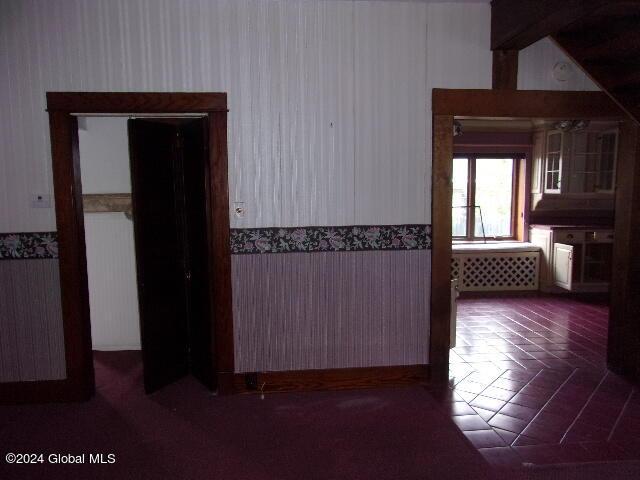2119 Broadway, Schenectady, NY 12306 - hall with wallpapered walls