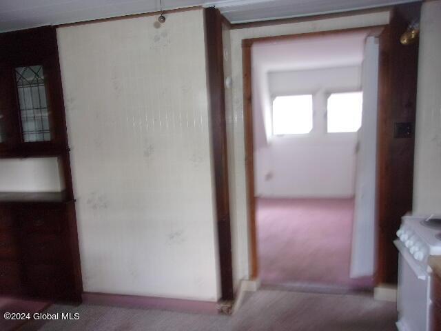 2119 Broadway, Schenectady, NY 12306 - view of hall