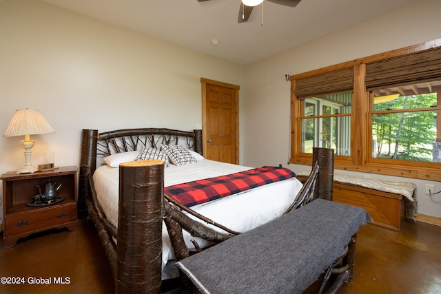 bedroom featuring ceiling fan