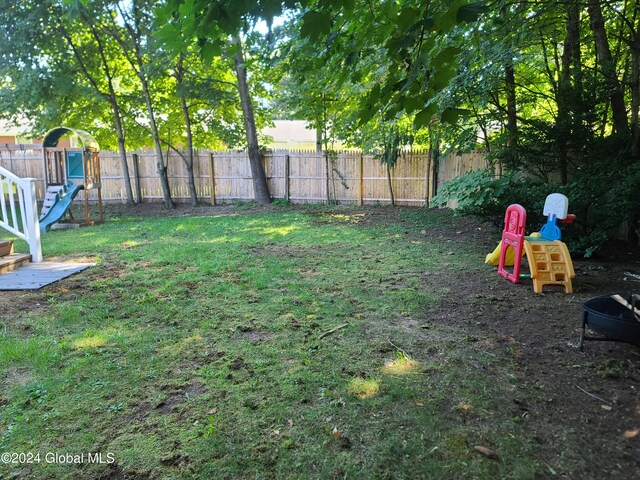 view of yard featuring a playground