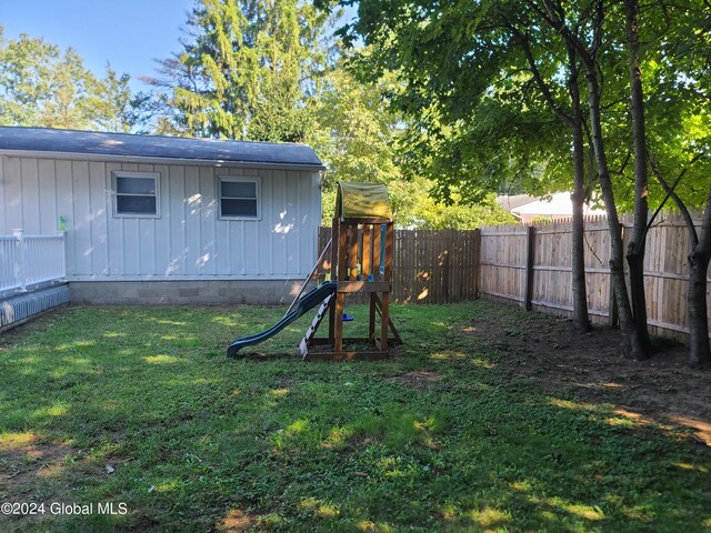 view of yard featuring a playground