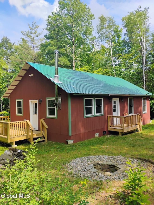 388 Pucker St, Warrensburg, NY 12885 - photo 1