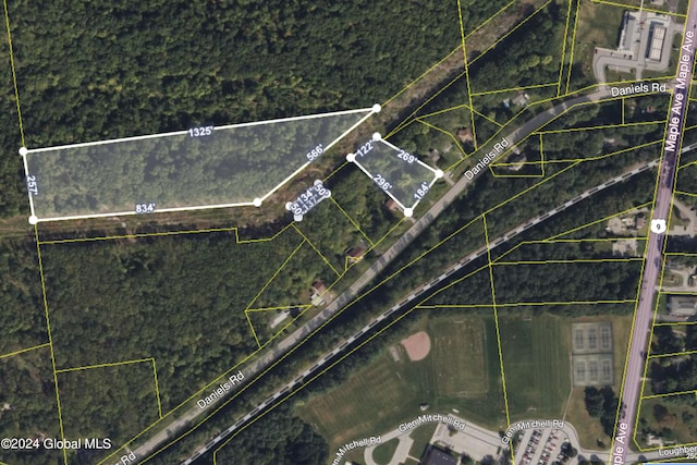 25 Daniels Rd, Greenfield, NY 12866