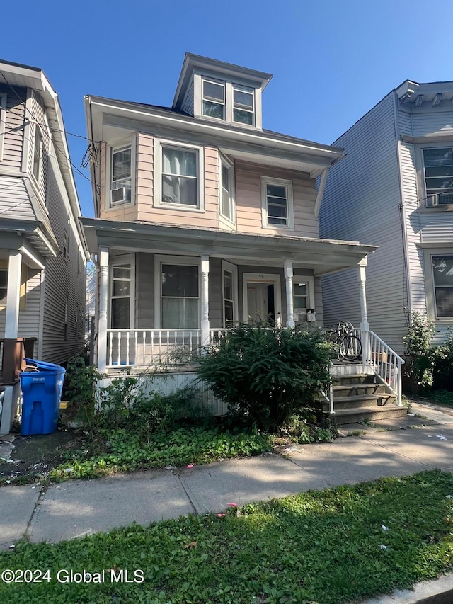 view of front of house featuring covered porch