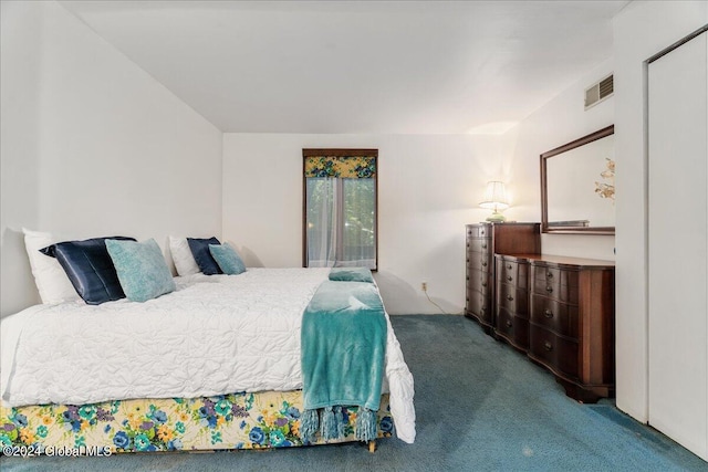 bedroom with carpet floors