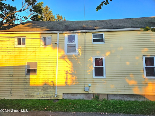 view of side of home