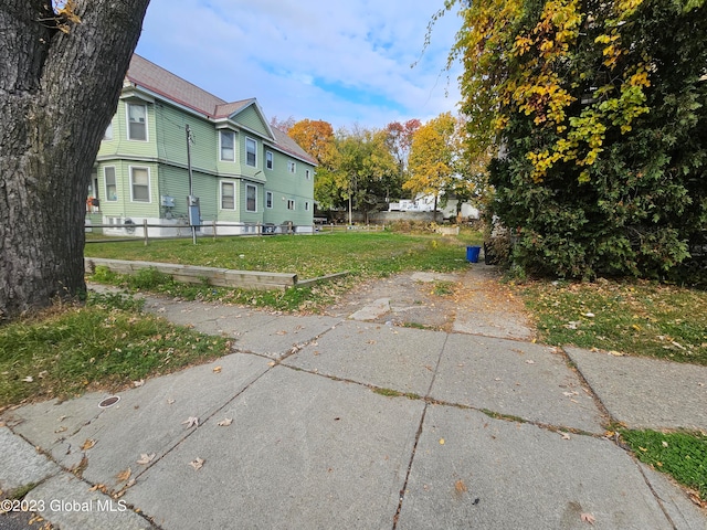 Listing photo 3 for 1191 Eastern Ave, Schenectady NY 12308