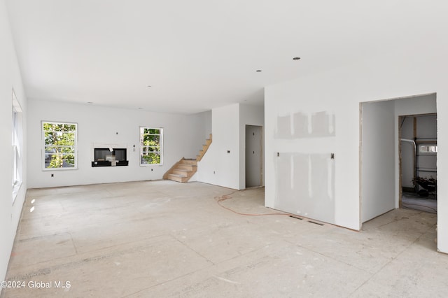 view of unfurnished living room