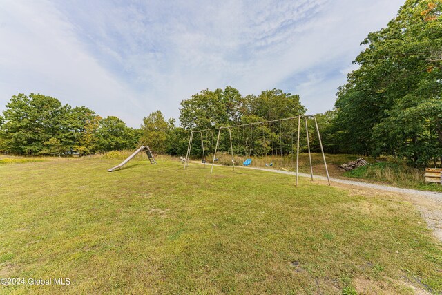 view of yard featuring a playground