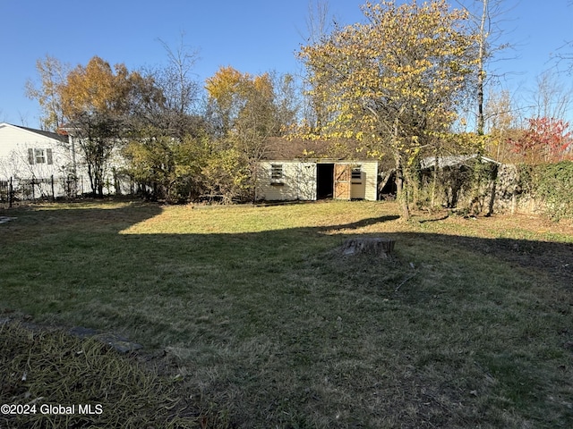 25 Kling Ter, Voorheesville, NY 12186 - view of yard