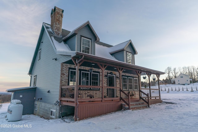 view of front of property with covered porch