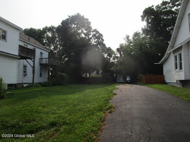 Listing photo 2 for 54 Sycamore St, Albany NY 12208