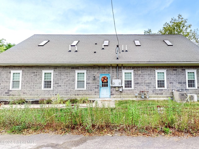 view of back of property