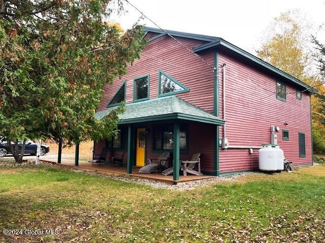 Listing photo 3 for 8 Red Wing Rd, Horicon NY 12808