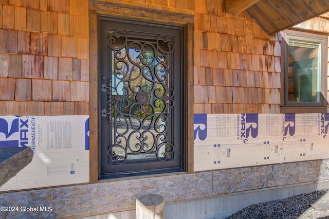 view of property entrance