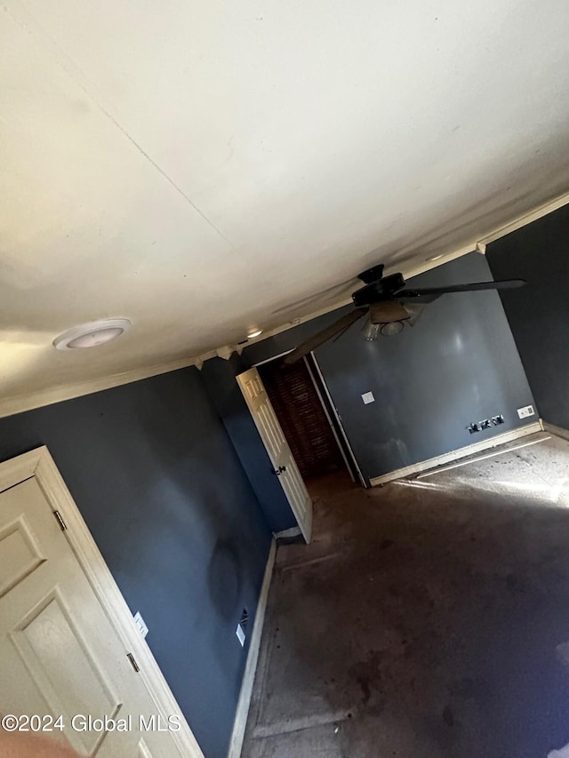 109 High St, Cobleskill, NY 12043 - detailed view of ceiling fan, crown molding, and baseboards