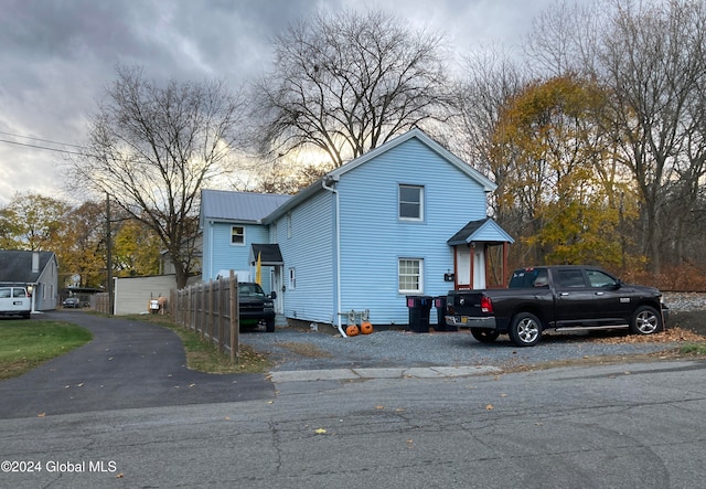 view of front of house