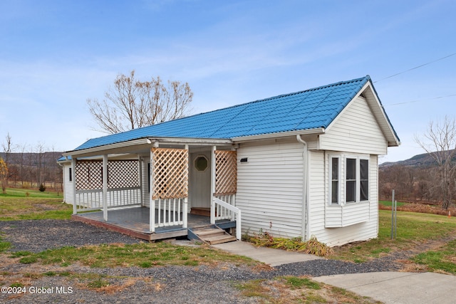 view of front of house