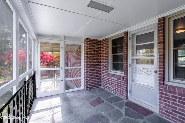 1258 Hawthorn Rd, Niskayuna, NY 12309 - view of unfurnished sunroom