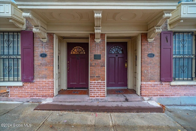 view of property entrance