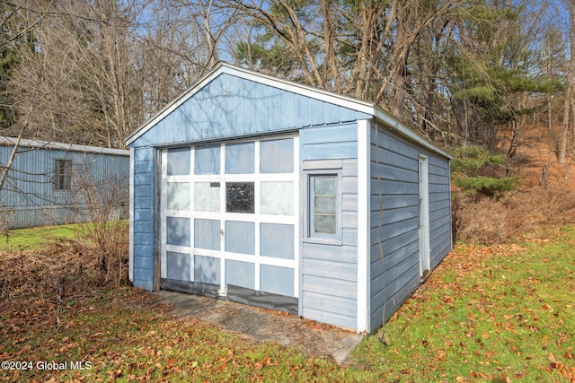 view of outbuilding