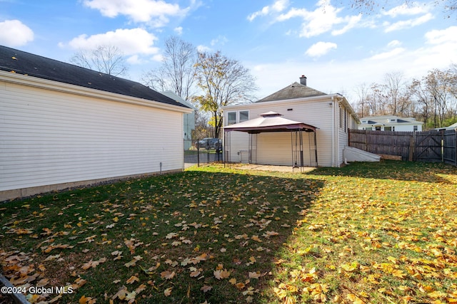 view of yard featuring a gazebo