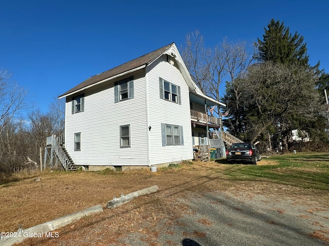 view of side of property