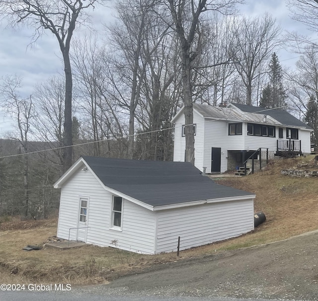 view of home's exterior