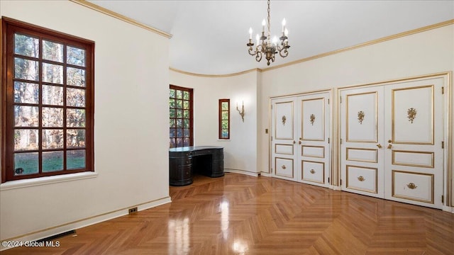 entryway featuring a chandelier, light parquet floors, and ornamental molding