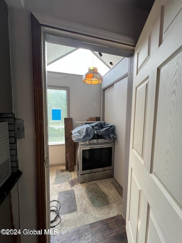 bathroom with concrete floors