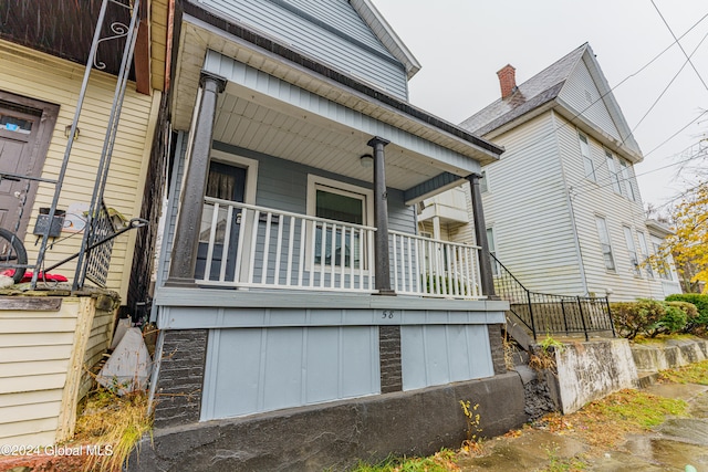 exterior space featuring a porch