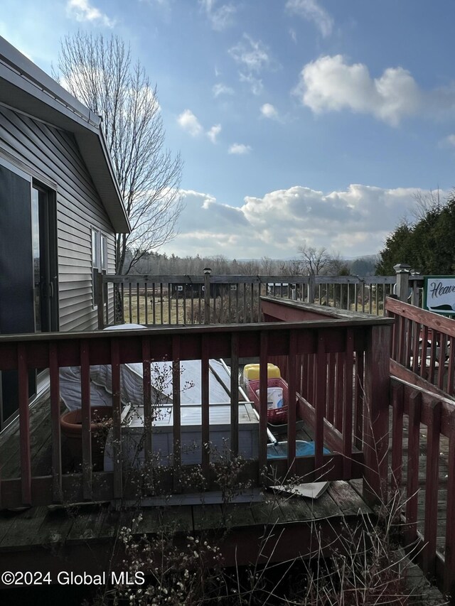 238 Mcewan Rd, Canajoharie, NY 13317 - view of wooden deck