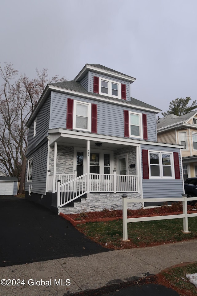 view of front of property with covered porch