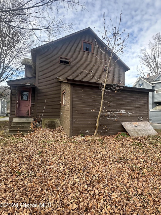 view of property exterior