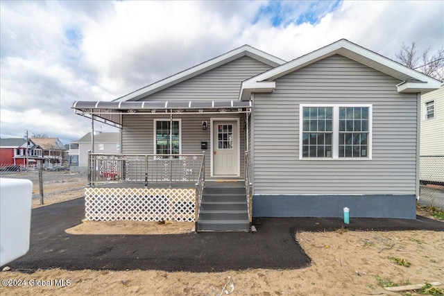 view of front facade featuring covered porch