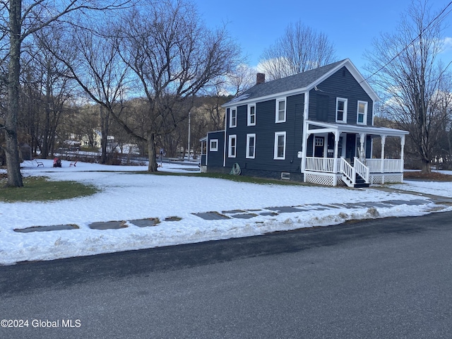 view of front of house featuring covered porch