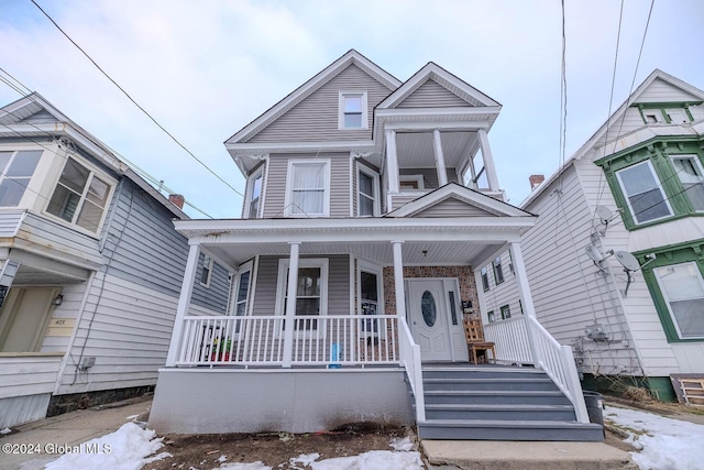 view of front facade featuring a porch