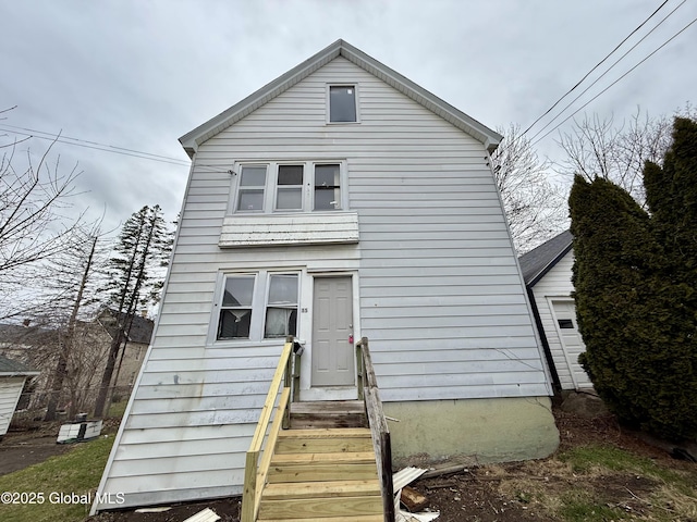 view of front of property featuring central AC
