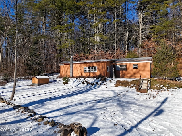 view of front of home