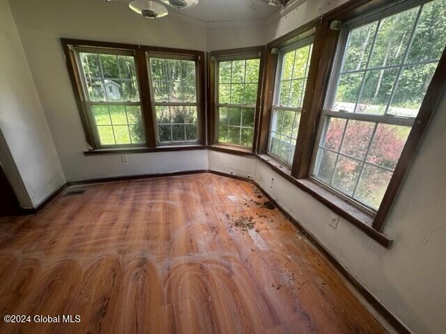 view of unfurnished sunroom