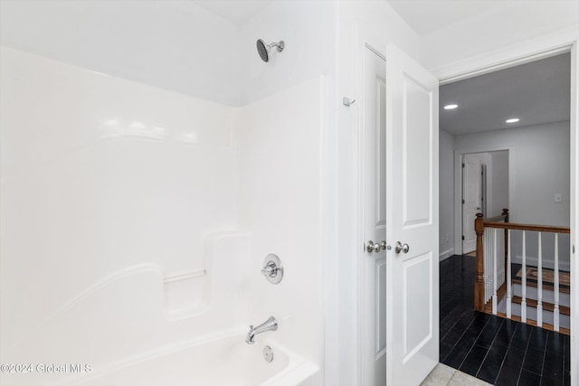 bathroom featuring shower / tub combination