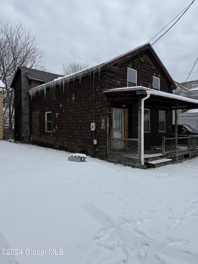 exterior space with a porch