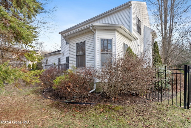 view of property exterior