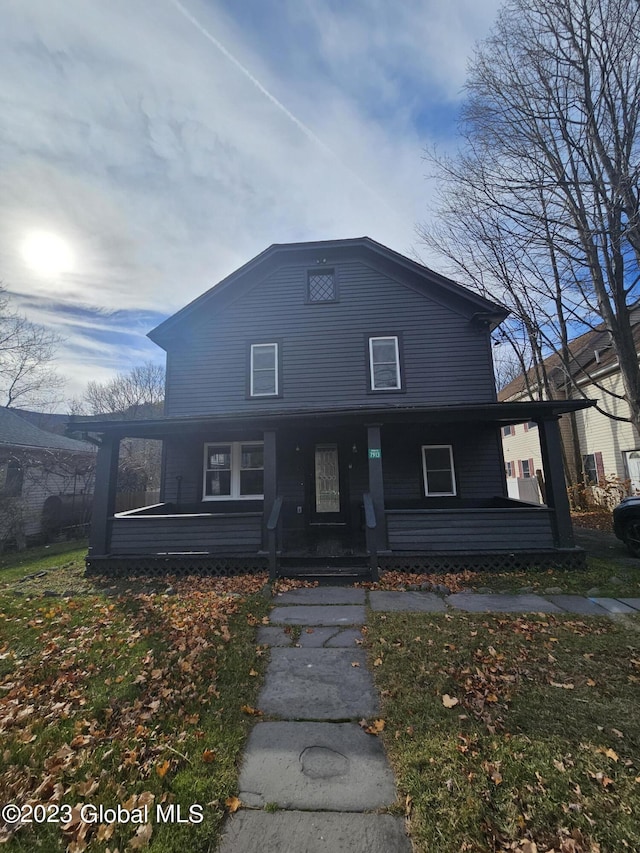 view of front facade featuring covered porch